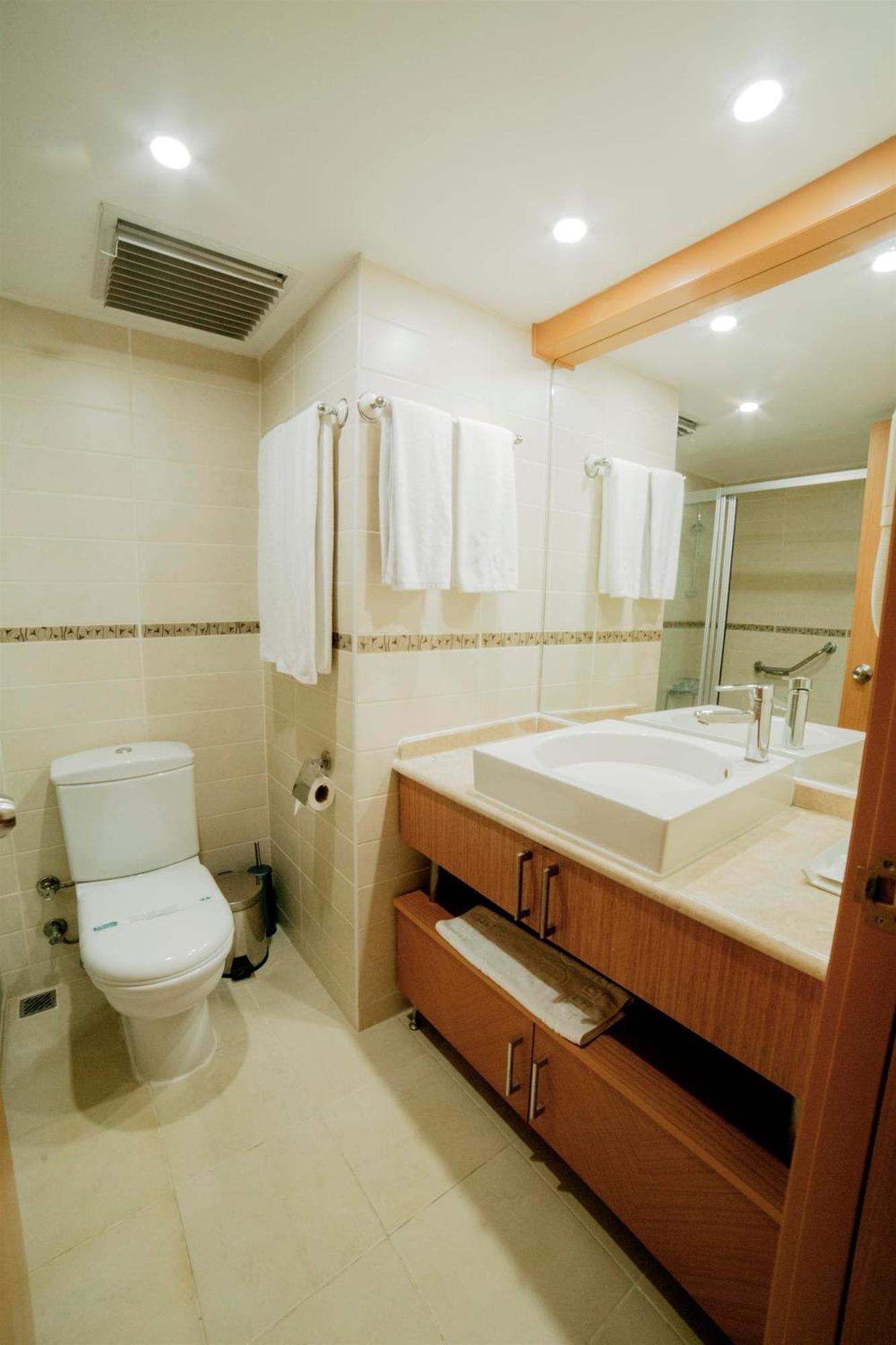 Patalya Lakeside Resort Hotel Golbasi  Ngoại thất bức ảnh